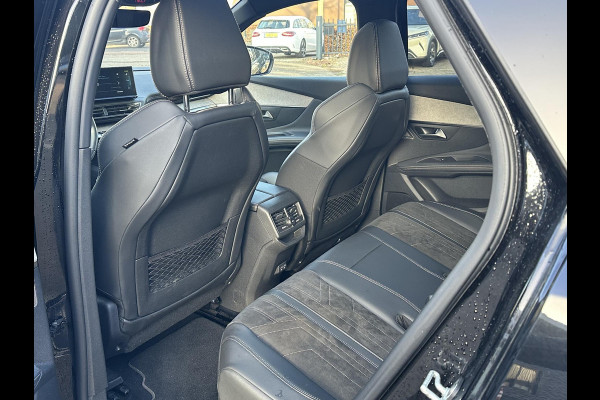 Peugeot 3008 1.6 HYbrid4 300 GT COMPLETE AUTO| PANO| ELEK. ACHTERKLEP| TREKHAAK| ELEK. STOEL + MASSAGE| FOCAL AUDIO| CAMERA ACHTER + VOOR| STOELVERWARMING| ADAP. CRUISE