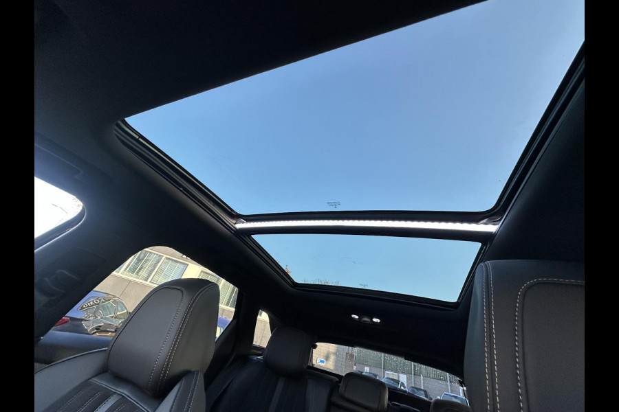 Peugeot 3008 1.6 HYbrid4 300 GT COMPLETE AUTO| PANO| ELEK. ACHTERKLEP| TREKHAAK| ELEK. STOEL + MASSAGE| FOCAL AUDIO| CAMERA ACHTER + VOOR| STOELVERWARMING| ADAP. CRUISE