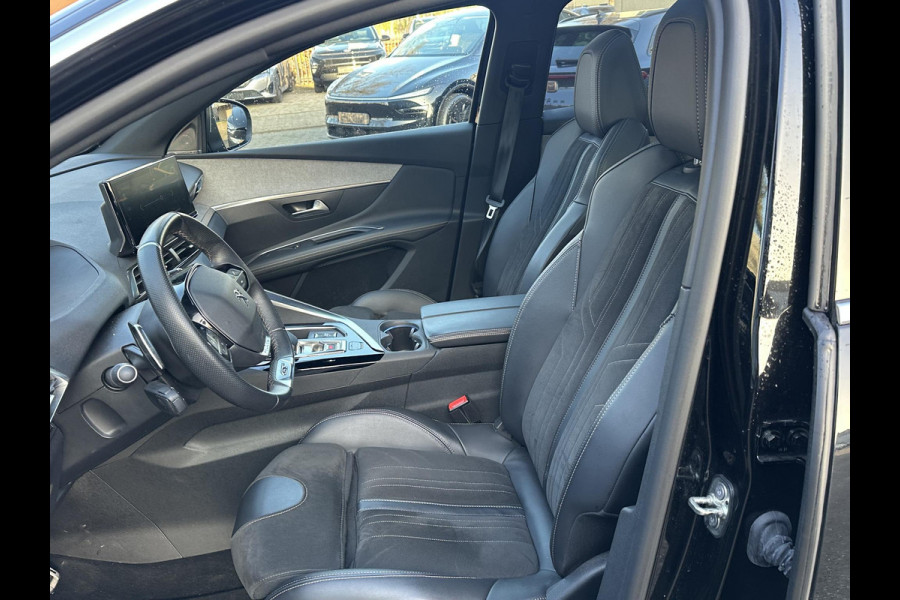 Peugeot 3008 1.6 HYbrid4 300 GT COMPLETE AUTO| PANO| ELEK. ACHTERKLEP| TREKHAAK| ELEK. STOEL + MASSAGE| FOCAL AUDIO| CAMERA ACHTER + VOOR| STOELVERWARMING| ADAP. CRUISE