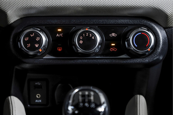 Nissan Micra 1.0L Acenta 70 PK Orig. NL | Cruise | PDC | Camera | NAV | Airco | DAB | LM 17" |