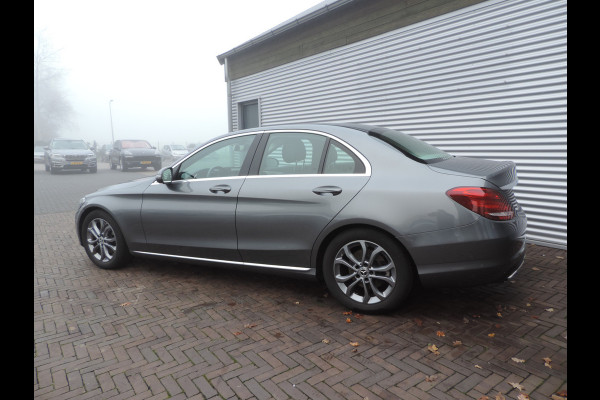 Mercedes-Benz C-Klasse 180 Business Solution LAGE KM