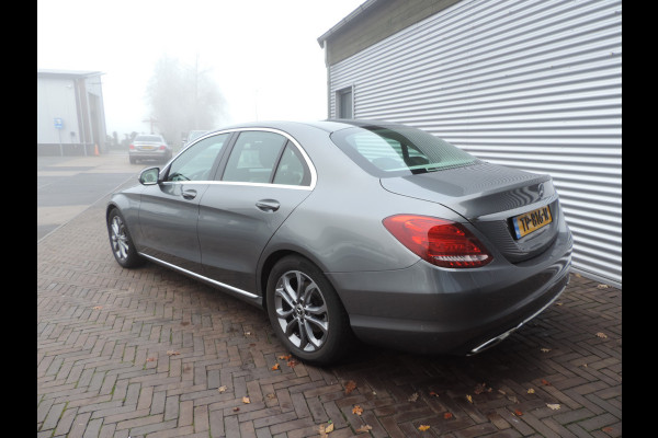 Mercedes-Benz C-Klasse 180 Business Solution LAGE KM