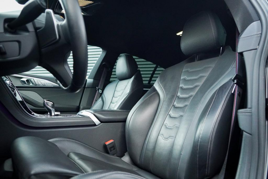 BMW 8 Serie Gran Coupé M850i xDrive High Executive / Drive Assist / 360 Camera / Stoelverwarming&koeling