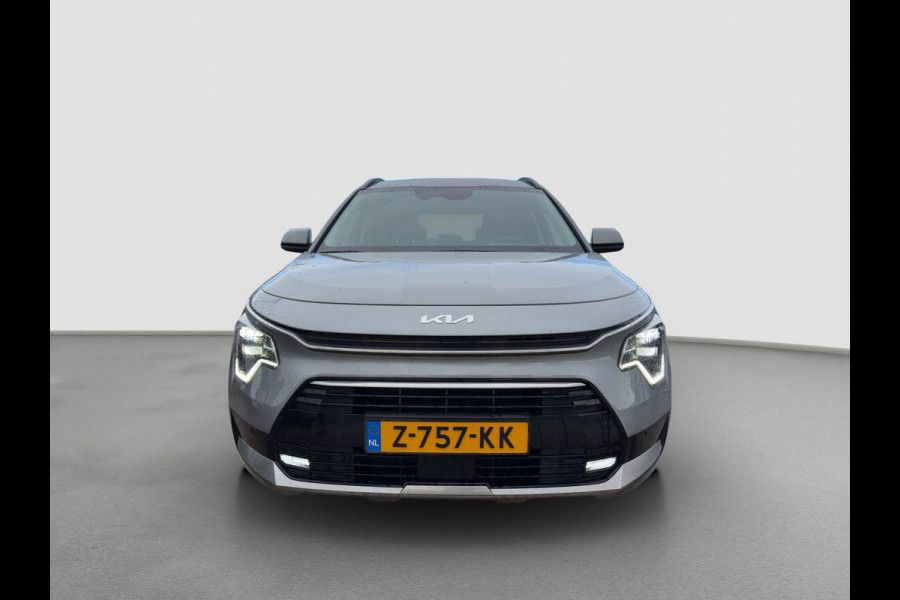 Kia Niro 1.6 GDi Hybrid ExecutiveLine Automaat | Elektrische Geheugenstoelen | Leder | Camera | Cruise | Sensoren | Stoelverwaming & Verkoeling |