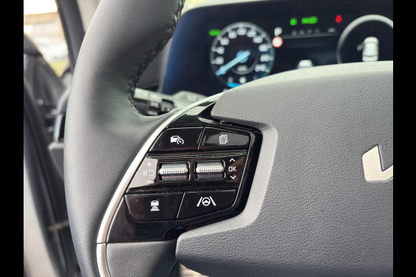 Kia Niro 1.6 GDi Hybrid ExecutiveLine Automaat | Elektrische Geheugenstoelen | Leder | Camera | Cruise | Sensoren | Stoelverwaming & Verkoeling |