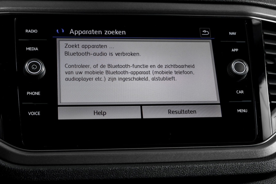 Volkswagen T-Roc 1.5 TSI 150 PK Style - Automaat | Adapt.Cruise | PDC | NAV+App.Connect | Auto.Airco | LM 17" |