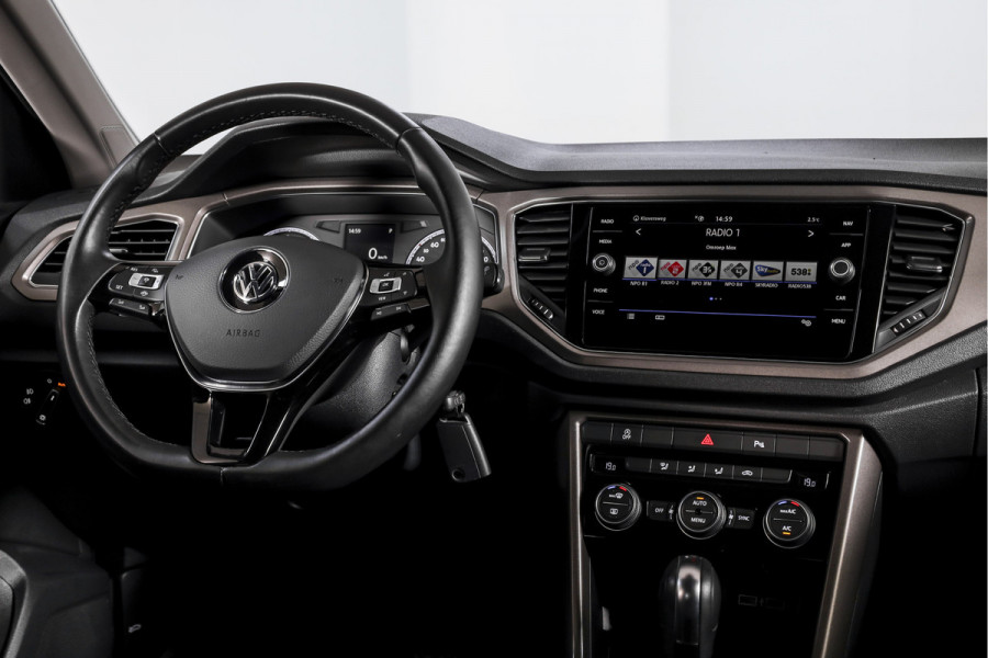 Volkswagen T-Roc 1.5 TSI 150 PK Style - Automaat | Adapt.Cruise | PDC | NAV+App.Connect | Auto.Airco | LM 17" |