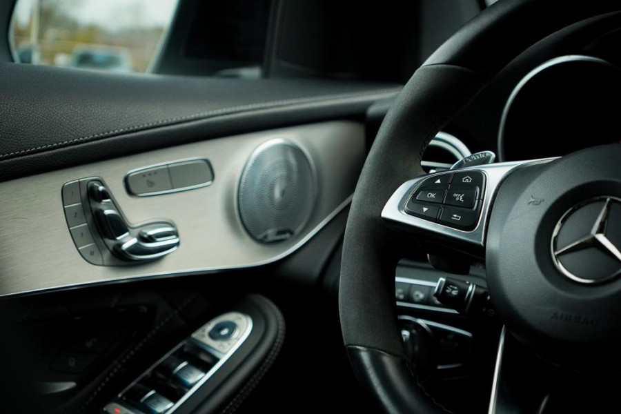 Mercedes-Benz GLC Coupé AMG 63 S 4MATIC+ / NL Auto / Keramisch / Performance Stoelen / Schuifdak