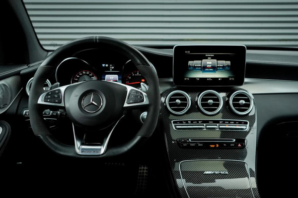 Mercedes-Benz GLC Coupé AMG 63 S 4MATIC+ / NL Auto / Keramisch / Performance Stoelen / Schuifdak