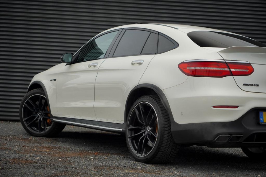 Mercedes-Benz GLC Coupé AMG 63 S 4MATIC+ / NL Auto / Keramisch / Performance Stoelen / Schuifdak