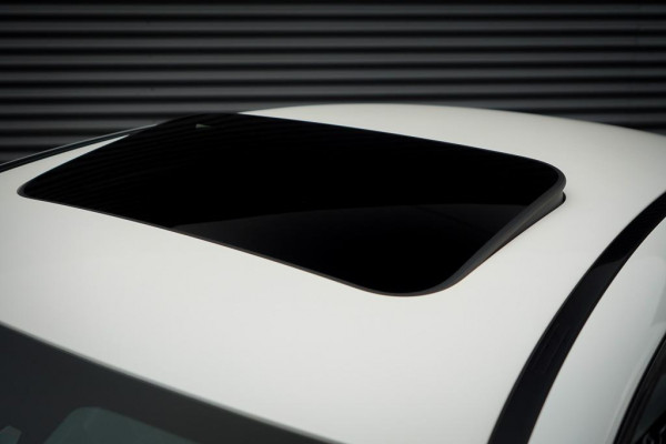 Mercedes-Benz GLC Coupé AMG 63 S 4MATIC+ / NL Auto / Keramisch / Performance Stoelen / Schuifdak