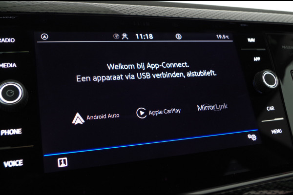 Volkswagen Taigo 1.0 TSI Life Edition Camera/adapt.cruise/Navi/parkeersensor V en A