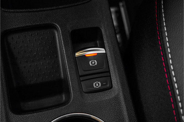 Renault Captur 1.3 TCe 140 R.S. Line Keyless Trekhaak Camera 18"