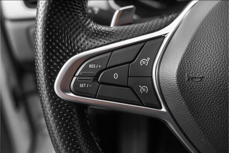 Renault Captur 1.3 TCe 140 R.S. Line Keyless Trekhaak Camera 18"