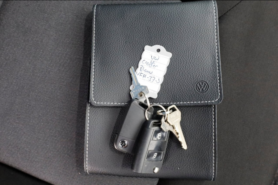 Volkswagen Crafter 35 2.0 TDI E6 Bakwagen met achterdeuren 2 Persoons 02-2020