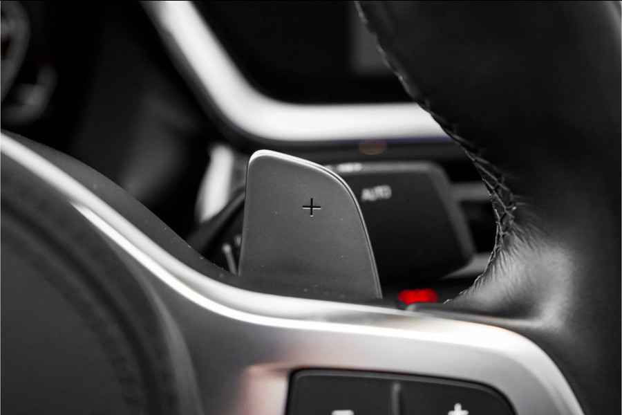 BMW Z4 Roadster M40i Memory M-Contourstoelen Leer H/K 19"