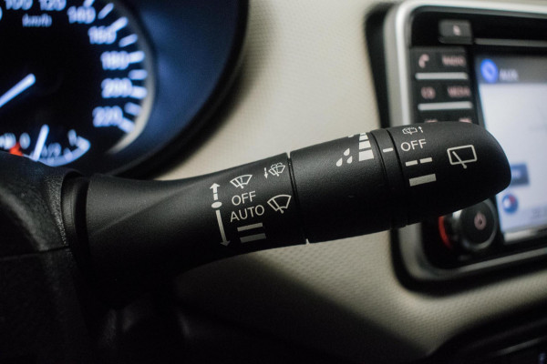 Nissan Micra 0.9 IG-T N-Connecta Sport [ Stoelverwarming Keyless LED Camera Climate Cruise Control Bluetooth ]