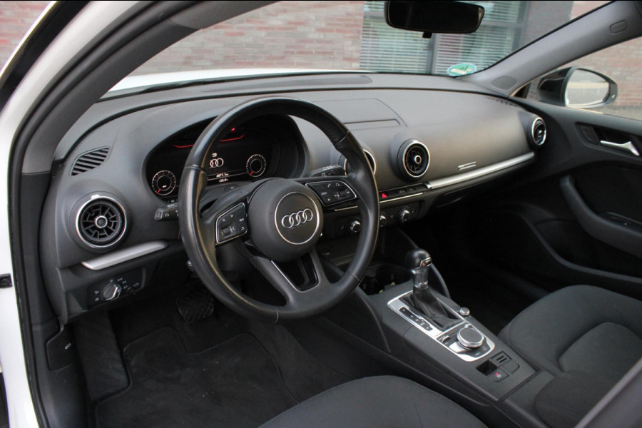 Audi A3 SPORTBACK 35 TFSI CoD Advance Sport