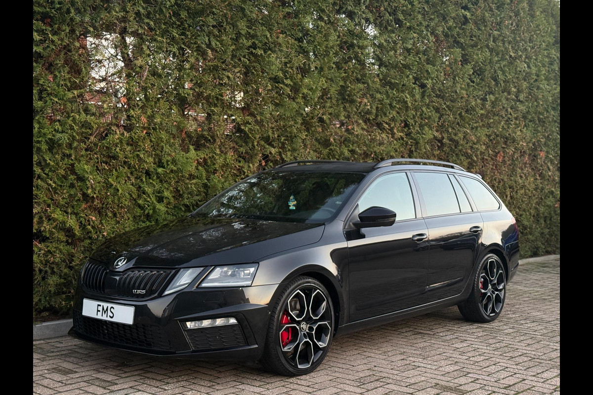 Škoda Octavia Combi 2.0 TSI RS 245pk CarPlay Canton