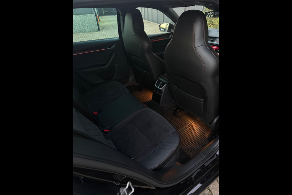 Škoda Octavia Combi 2.0 TSI RS 245pk CarPlay Canton