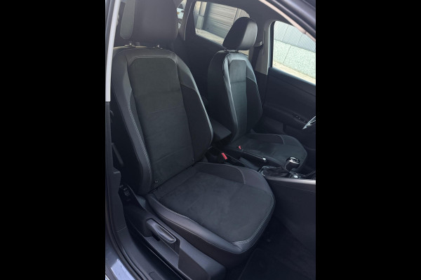 Volkswagen Polo 1.0 TSI Camera IQ Light CarPlay