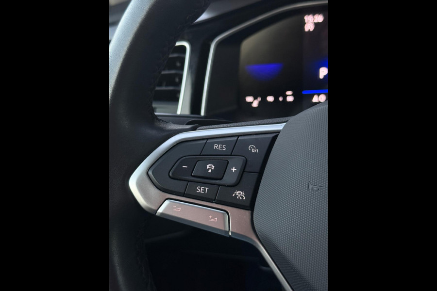 Volkswagen Polo 1.0 TSI Camera IQ Light CarPlay