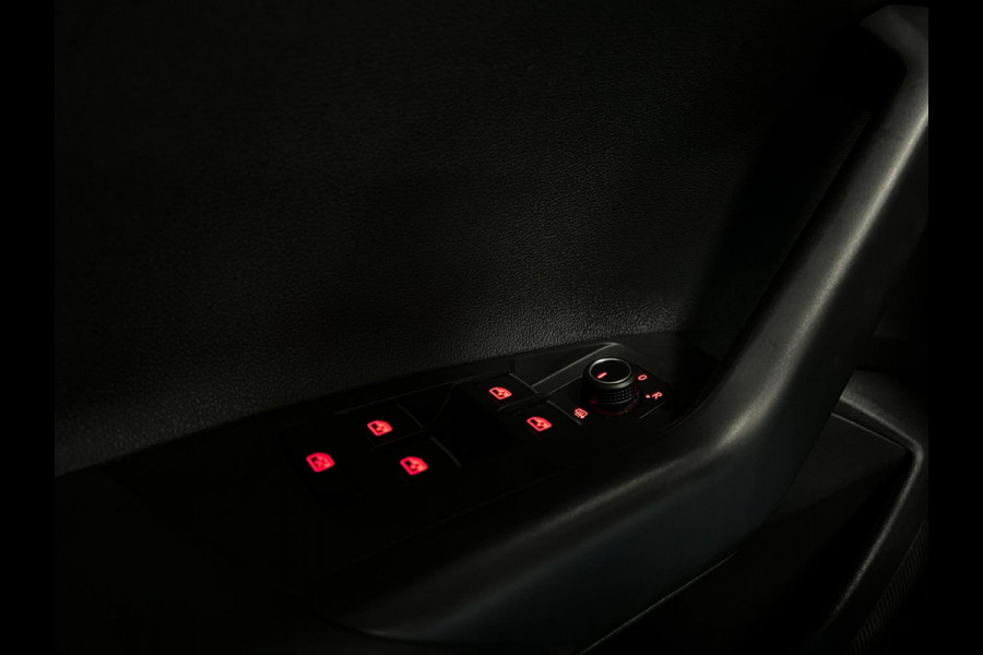 Volkswagen Polo 1.0 TSI | PDC | Airco | 95PK| Carplay | LED|