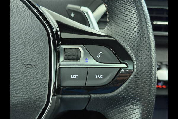 Peugeot 3008 1.6 HYbrid4 300 GT Pack Business VAN: €30.900,- VOOR: €28.330,- UW EINDEJAARSVOORDEEL: €2.570,- | BLACK PACK | PANO DAK | APPLE CARPLAY / ANDROID AUTO | AFN. TREKHAAK | FOCAL AUDIO | 300 PK! | MEM. STOEL MET MASSAGE |