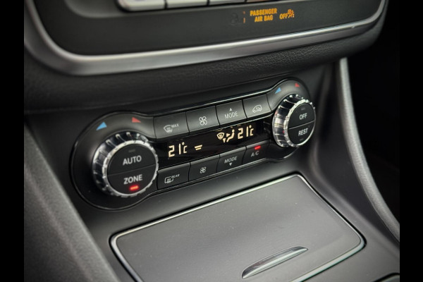 Mercedes-Benz GLA 180 AMG Panoramadak|Camera|Stoelverw.|Night pakket|Keyless-Go|