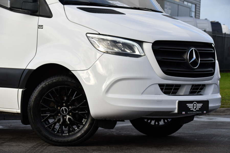 Mercedes-Benz Sprinter 319 V6 3.0 CDI L2H2 PB Edition Camera, Cruise, Carplay, 190pk, Automaat, LED, Stoelverwarming, Trekhaak, Standkachel, Uniek!