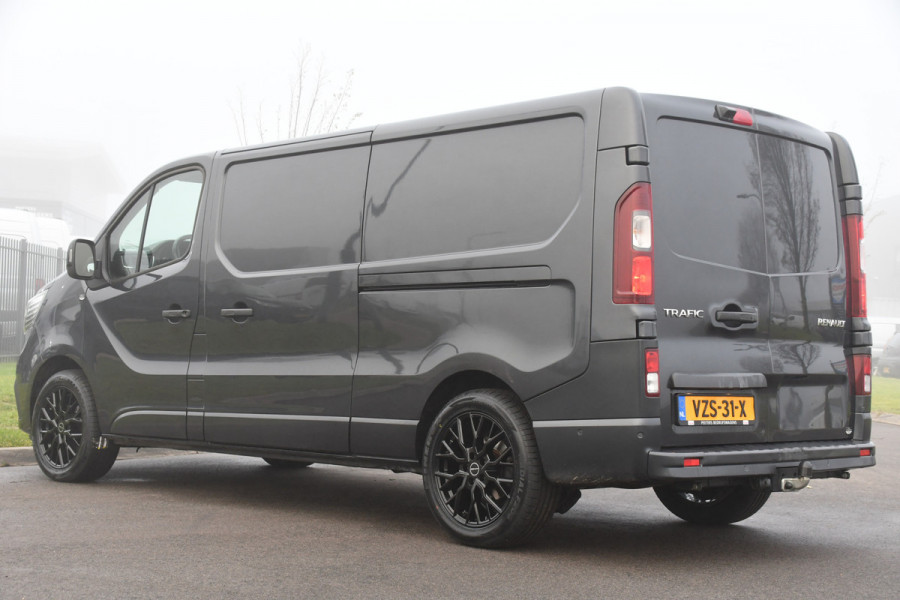 Renault Trafic 2.0 dCi 150 T30 L2H1 Luxe Camera, Cruise, Carplay, Automaat, 2 x Schuifdeur, Trekhaak, Clima, LED, Sensoren, Uniek!