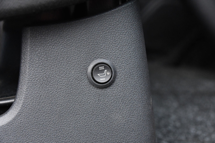 Renault Trafic 2.0 dCi 150 T30 L2H1 Luxe Camera, Cruise, Carplay, Automaat, 2 x Schuifdeur, Trekhaak, Clima, LED, Sensoren, Uniek!