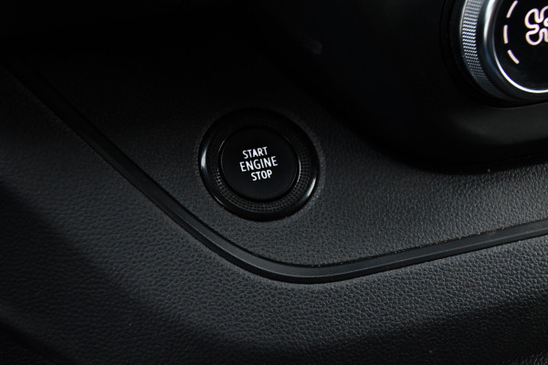 Renault Trafic 2.0 dCi 150 T30 L2H1 Luxe Camera, Cruise, Carplay, Automaat, 2 x Schuifdeur, Trekhaak, Clima, LED, Sensoren, Uniek!