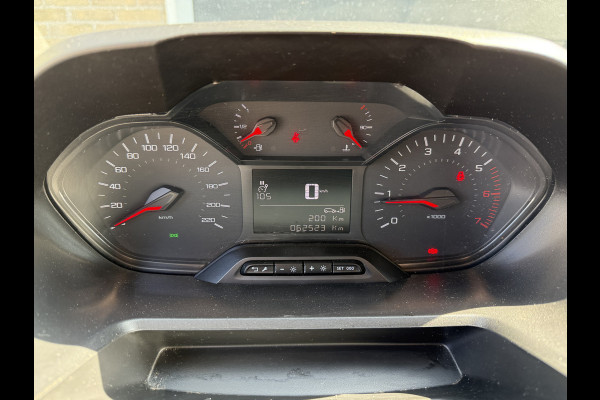 Peugeot Partner 1.5 BlueHDI EURO 6 Premium Cruise control/trekhaak/navigatie systeem