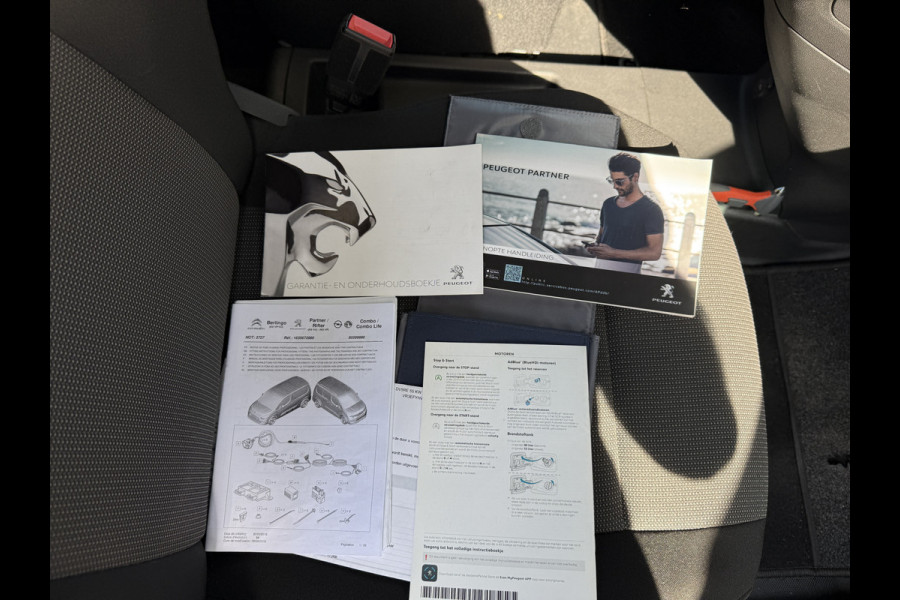 Peugeot Partner 1.5 BlueHDI EURO 6 Premium Cruise control/trekhaak/navigatie systeem