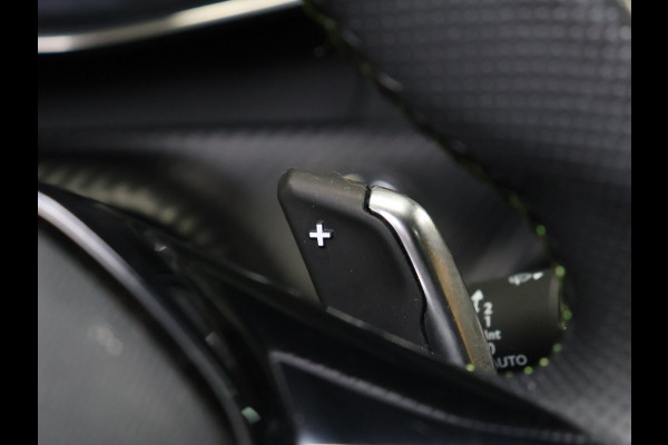 Peugeot 208 1.2 PureTech GT Automaat [PANORAMADAK, DIGITAL DASHBOARD, APPLE CARPLAY, ANDROID, DIGITAL COCKPIT, SPORTSTOELEN, SPORTSTUUR, CAMERA, PDC V+A, CRUISE, CLIMATE, NIEUWSTAAT]