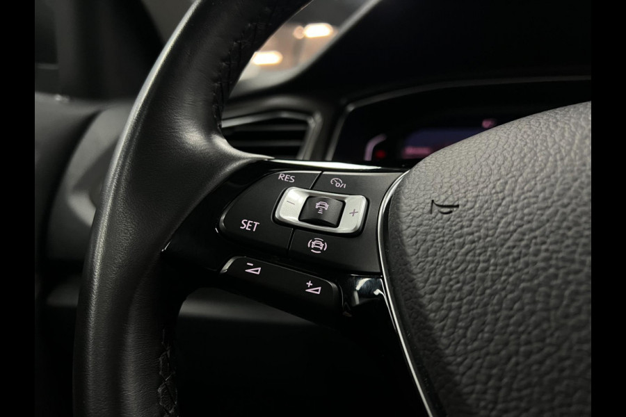 Volkswagen T-Roc 1.0 TSI | Carplay | Lane | Virtual |Led |