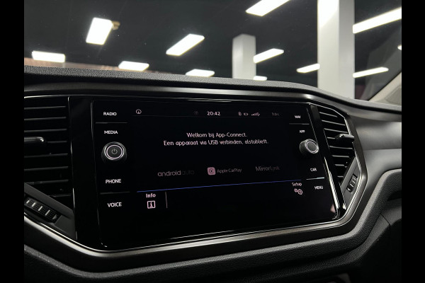Volkswagen T-Roc 1.0 TSI | Carplay | Lane | Virtual |Led |