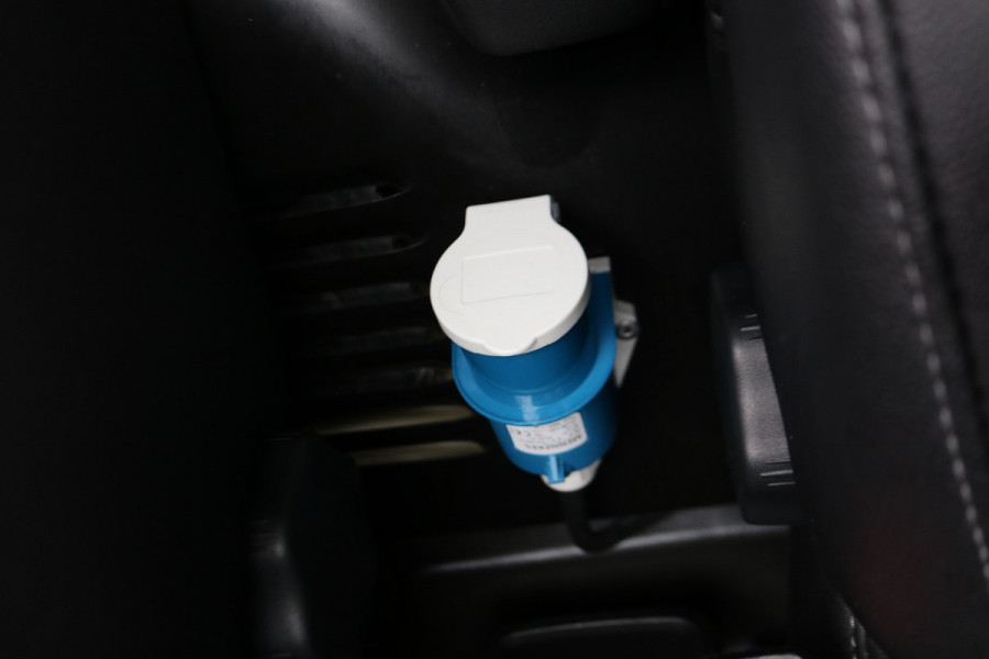 Renault Express 1.5 dCi 75 Comfort + Koelwagen Dag en Nacht (Nieuwe ombouw)