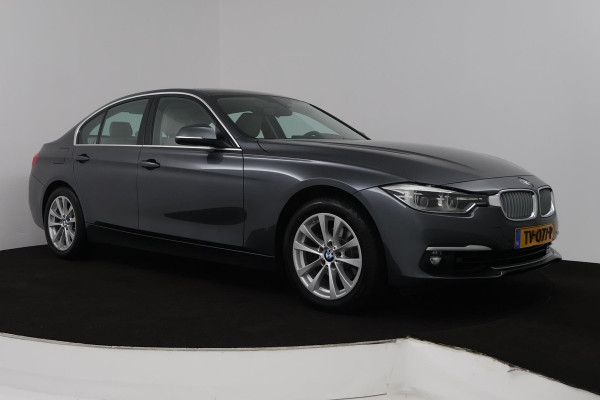 BMW 3 Serie 318i Luxury Edition (DEALER ONDERHOUDEN, PARKEERSENSOREN, NAVIGATIE, AUTOMAAT, CRUISE CONTROL)