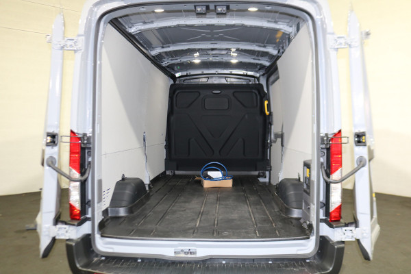 Ford E-Transit 350 L3 H2 Trend 68 kWh Navigatie Adapt. Cruise 360 Camera