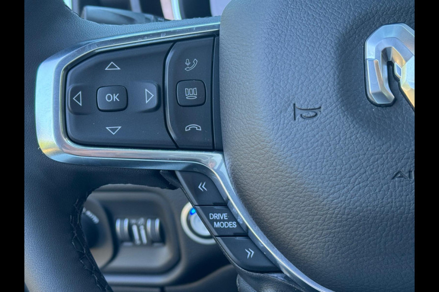 Dodge Ram 1500 2025 Laramie full spec. luchtvering, Pano, pass.scherm