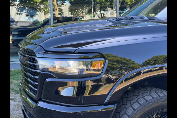 Dodge Ram 1500 2025 Laramie full spec. luchtvering, Pano, pass.scherm