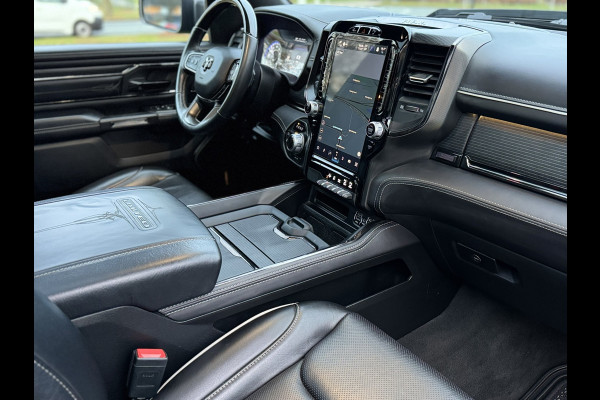 RAM 1500 Pick Up 5.7L HEMI V8 LIMITED NIGHT NL-AUTO