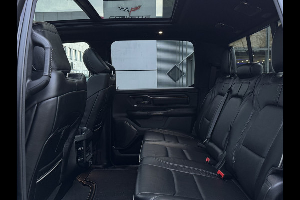 RAM 1500 Pick Up 5.7L HEMI V8 LIMITED NIGHT NL-AUTO