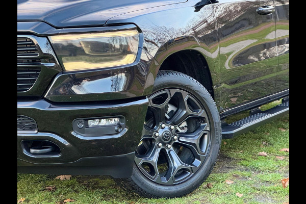 Dodge Ram 1500 5.7 V8 4x4 Laramie Night 22inch / PANO / LPG / NL-AUTO