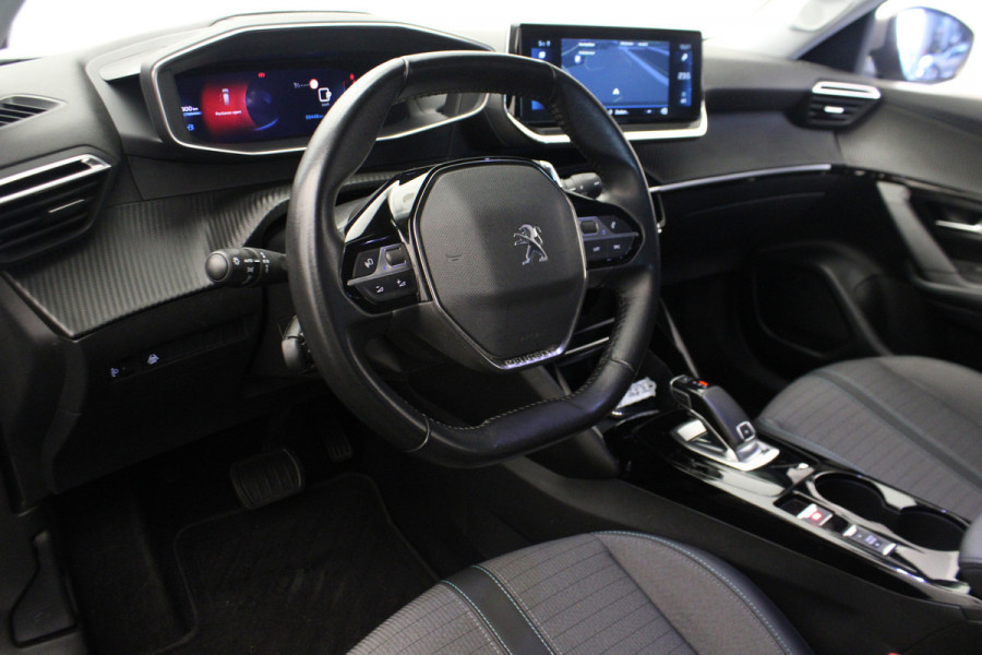 Peugeot 2008 1.2 PureTech Allure Pack |Camera|Navi|