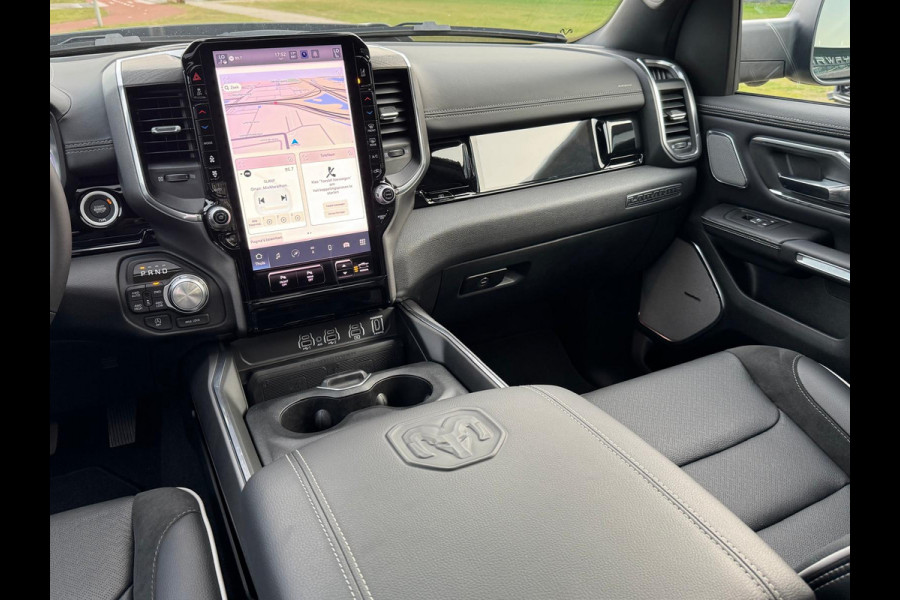 Dodge Ram Laramie full spec. luchtvering, pano, pass.scherm MY25 3.0L TT Hurrican 420pk