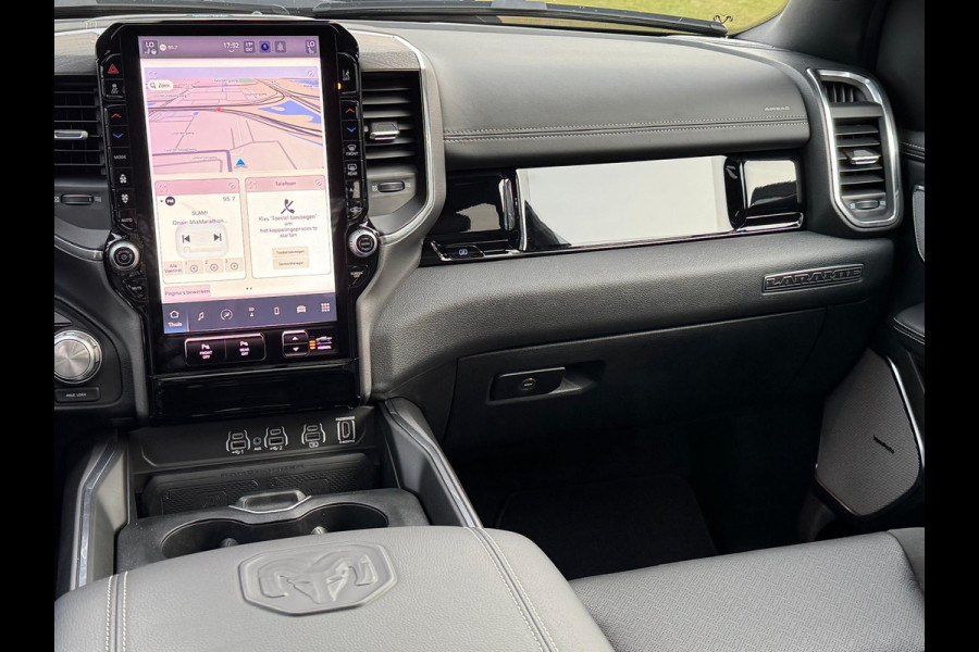 Dodge Ram Laramie full spec. luchtvering, pano, pass.scherm MY25 3.0L TT Hurrican 420pk