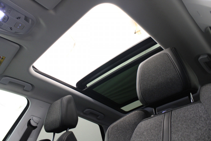 Peugeot 3008 1.2 PureTech Allure Pano